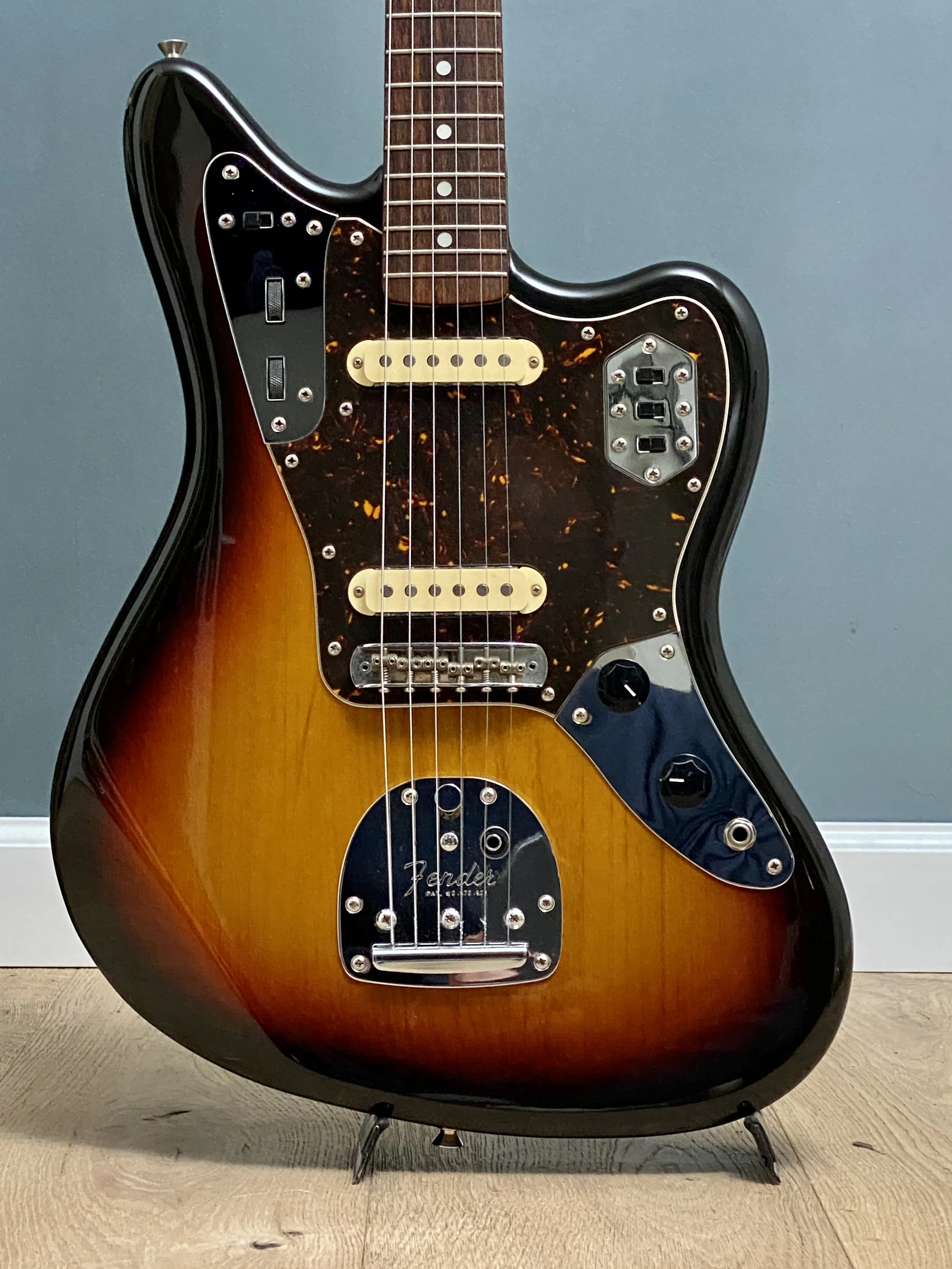 Fender　JAPAN　JAGUAR FENDER JAGUAR RI 62 JAPAN — WOODSTORE